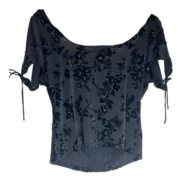 Vintage BeBe Women's Black Silver Floral off shoulder Crop Top Large Boho Goth - Picture 4 of 11